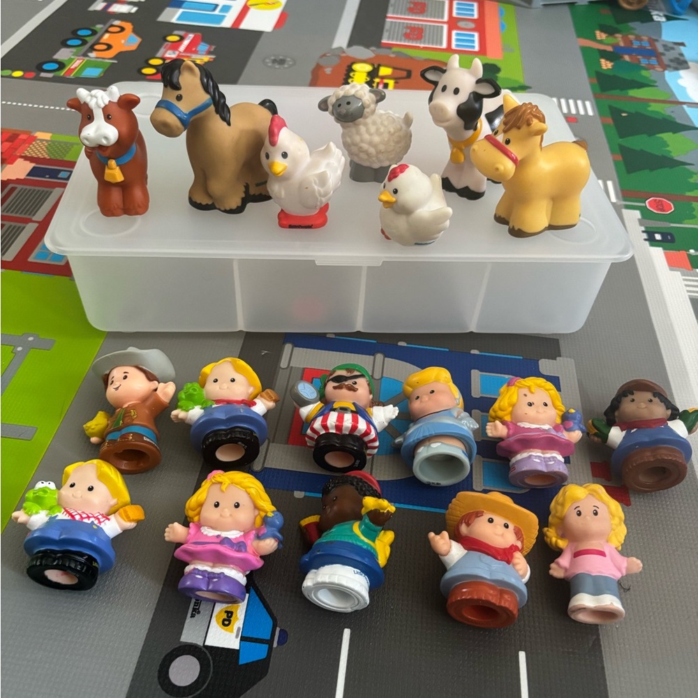 Fisher Price little people Farm Animals and People lot